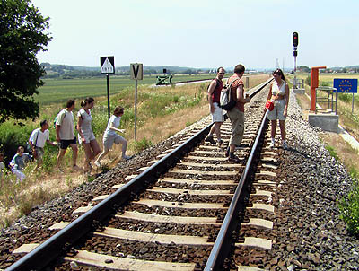 Őrség-Goričko túrák - Átkelés a vasúton - még Szlovéniában