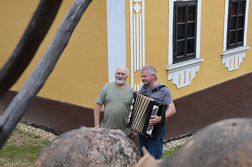 Hodosi barátaink egy kis meglepetéssel is szolgáltak