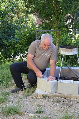 Labancz Misi sablont takarít