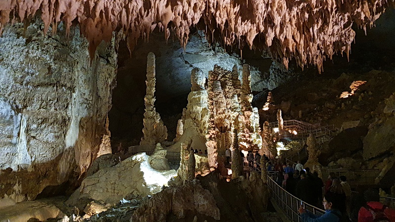 Világörökségek látogatása – Olaszország, Frasassi-barlang